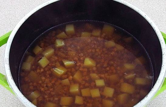 Суп с гречкой и грибами