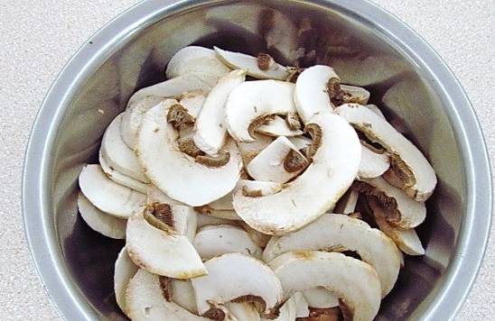 Суп с гречкой и грибами