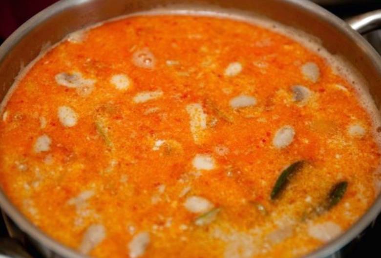 Суп с креветками и кокосовым молоком