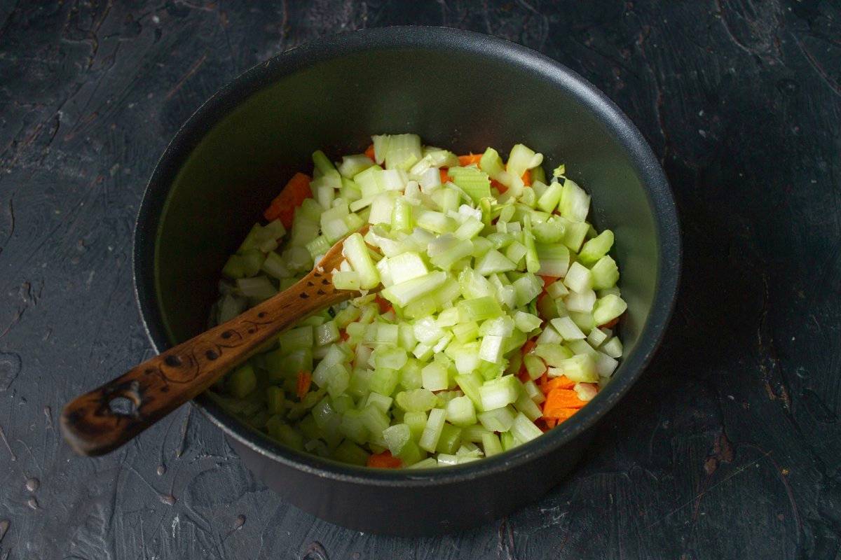 Куриный суп с макаронами и картошкой