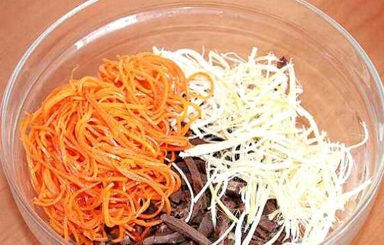 Салат из говяжьего сердца с корейской морковью Салат из говяжьего сердца с корейской морковью