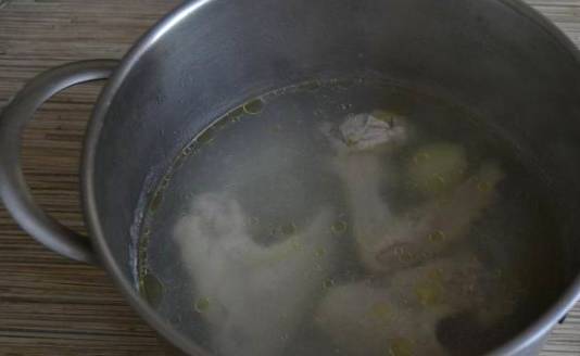 Суп-пюре с плавленым сыром и курицей