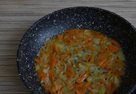 Суп-пюре с плавленым сыром и курицей