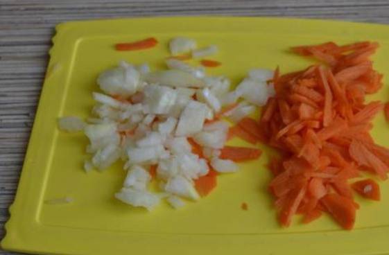 Суп-пюре с плавленым сыром и курицей