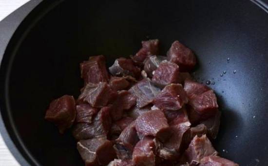 Суп из говядины с картошкой и морковкой