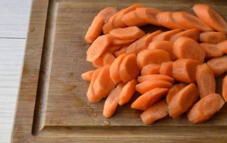 Суп из говядины с картошкой и морковкой
