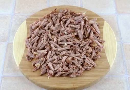 Салат из дайкона с мясом