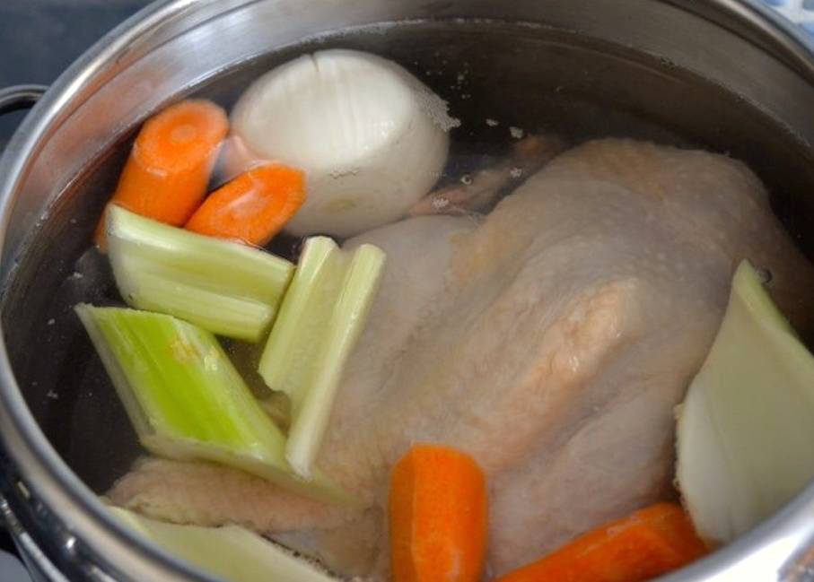 Суп с белой фасолью и курицей