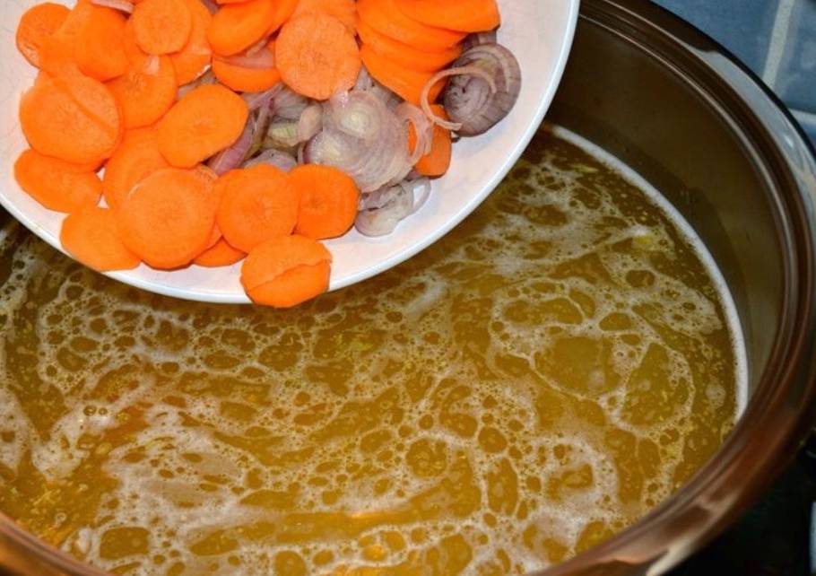 Суп с белой фасолью и курицей