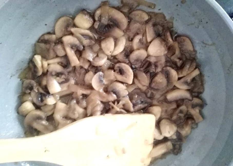 Салат «Глория» с крабовыми палочками