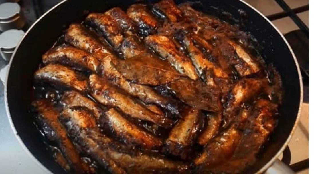 Шпроты из салаки в домашних условиях