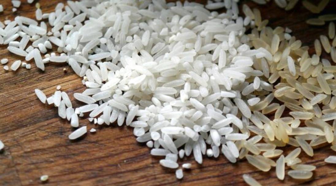 Классическая рисовая каша на молоке, как в детском саду