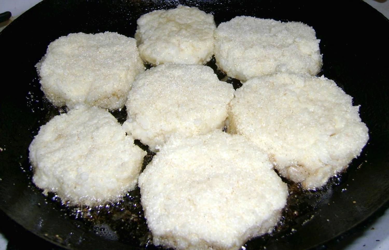 Биточки из рисовой каши