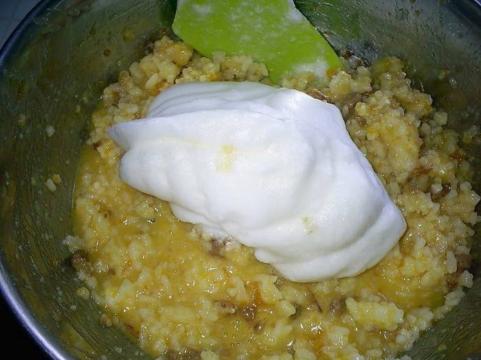 Запеканка из рисовой каши в духовке