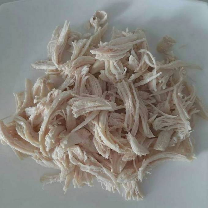 Низкокалорийный салат с курицей Низкокалорийный салат с курицей