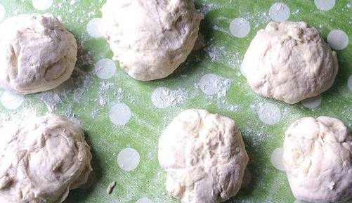 Багет с хрустящей корочкой в духовке