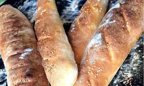 Багет с хрустящей корочкой в духовке