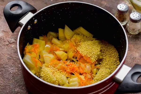 Рыбный суп с пшеном и картошкой