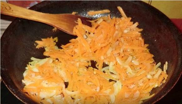 Суп с клецками и плавленым сыром