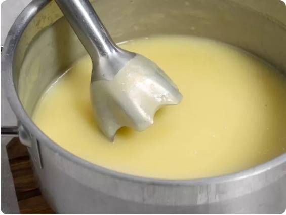 Суп-пюре с плавленым сыром и картофелем