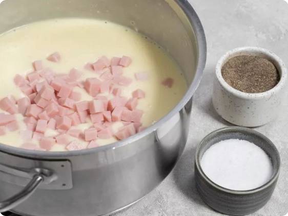 Суп-пюре с плавленым сыром и картофелем