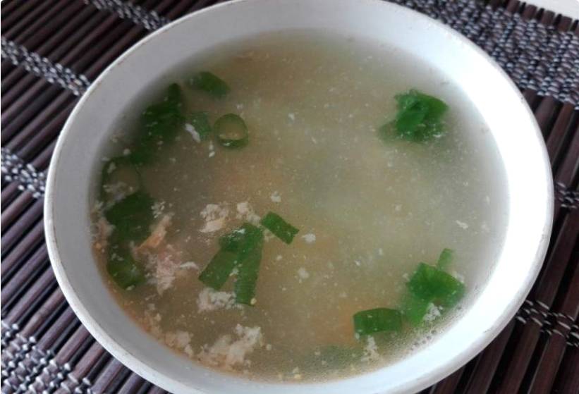 Рыбный суп из консервов горбуши с картошкой и рисом
