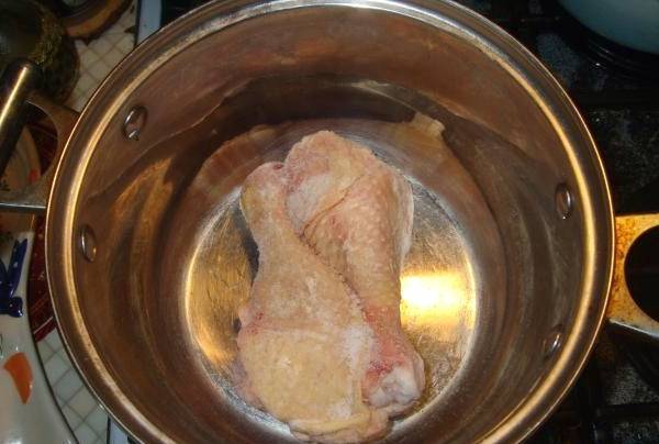 Куриный суп с лапшой и картошкой без зажарки