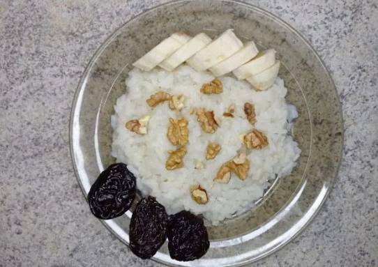 Рисовая каша на миндальном молоке