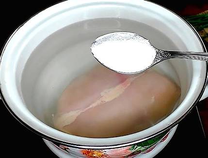Суп с курицей, шампиньонами, картофелем и плавленым сыром