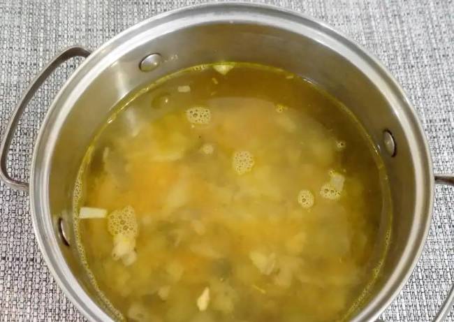 Суп с вешенками и курицей