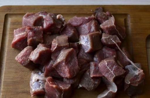 Суп из говядины с картошкой, морковкой и луком