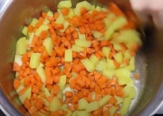 Суп с вешенками и картошкой