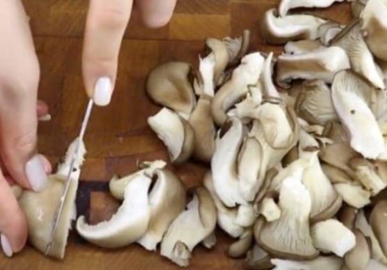 Суп с вешенками и картошкой