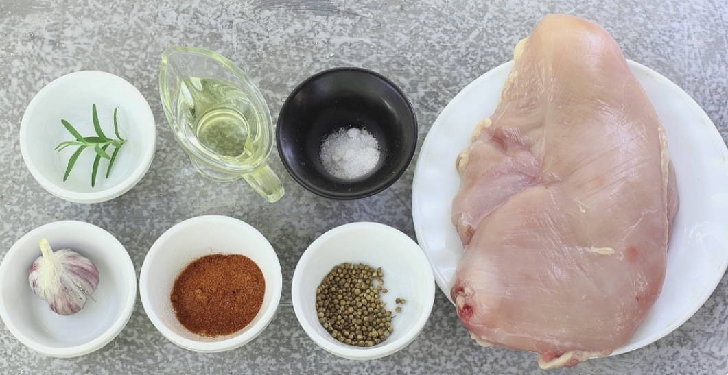 Буженина из куриной грудки в духовке