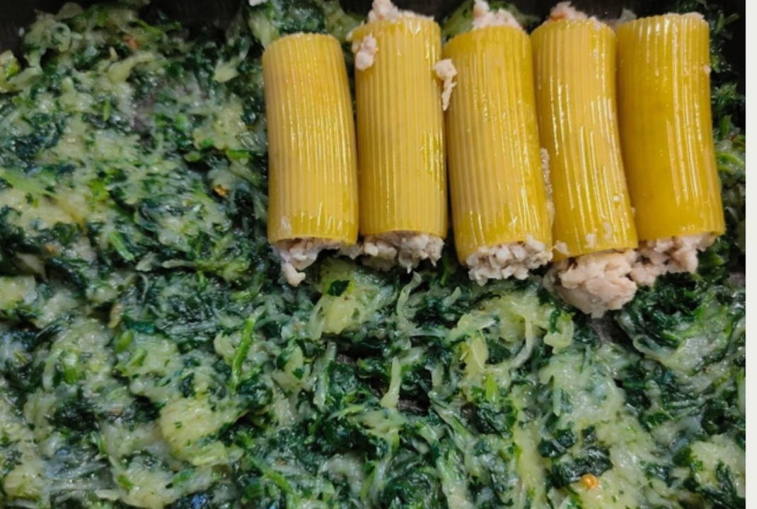 Каннеллони с куриным фаршем
