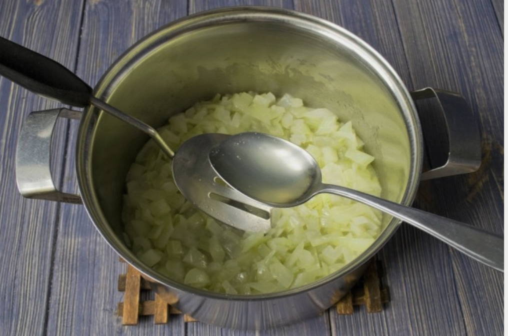 Суп из трески с картофелем и овощами