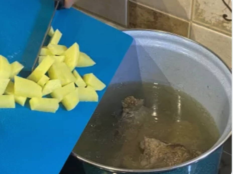 Суп с говядиной и чечевицей