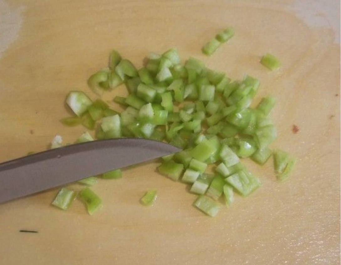 Куриный суп с рисом и яйцом