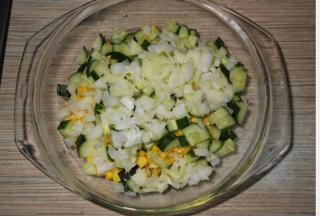 ПП салат с тунцом и кукурузой