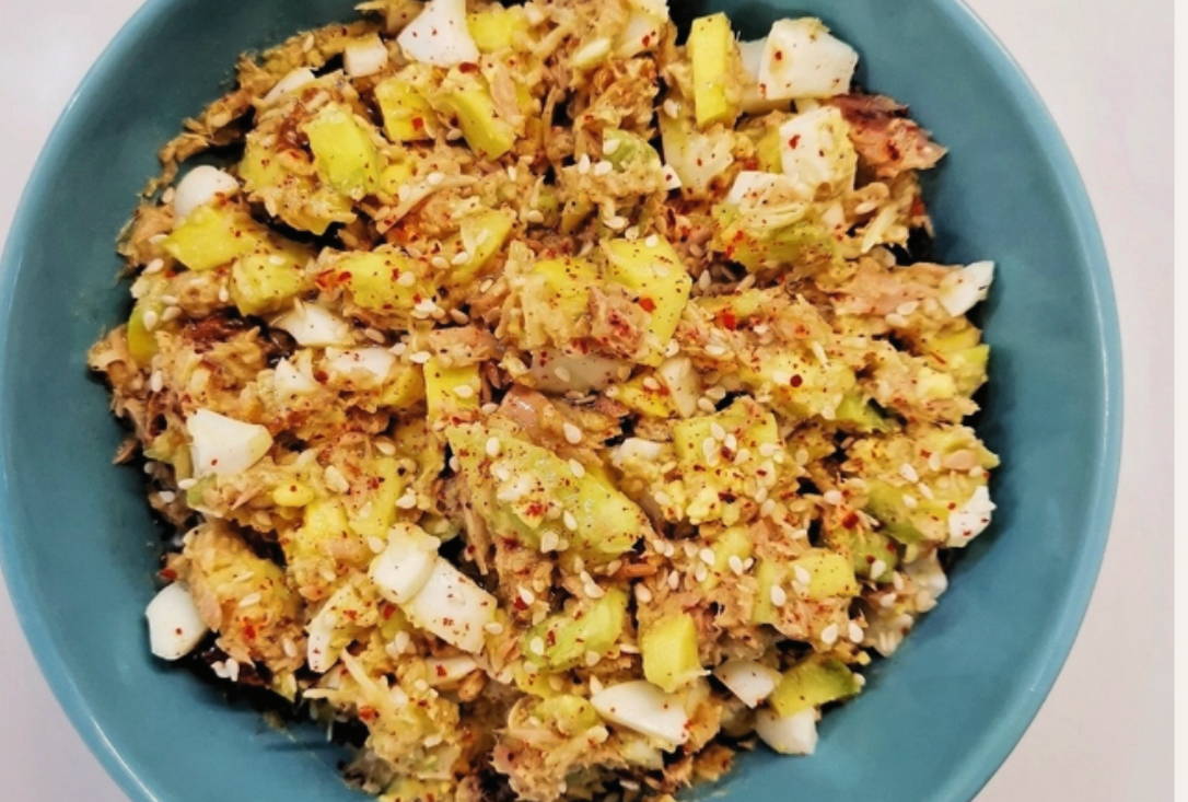 ПП салат с тунцом и авокадо