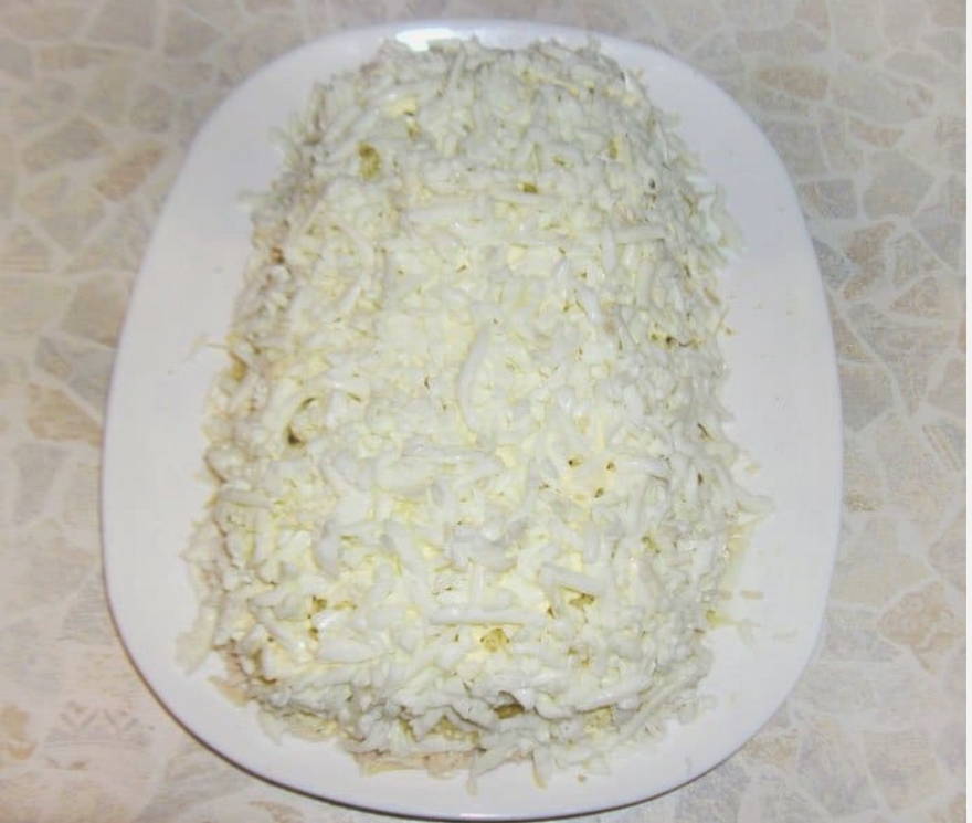 Салат «Белая берёза» с курицей и яблоком
