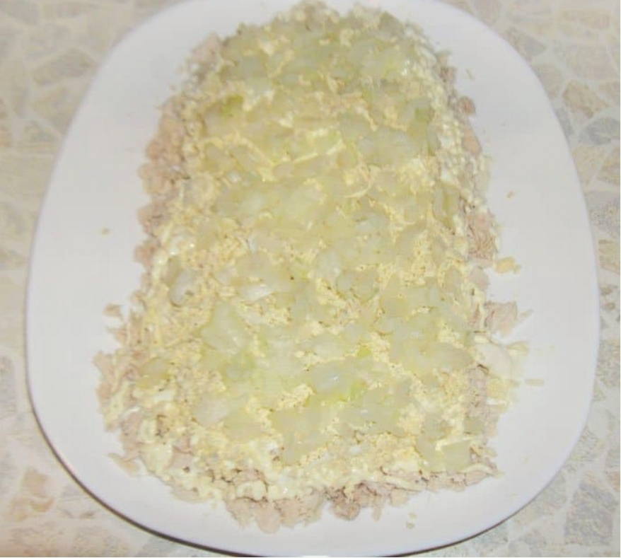 Салат «Белая берёза» с курицей и яблоком