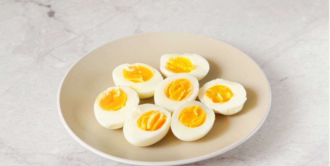 ПП салат с солёными огурцами