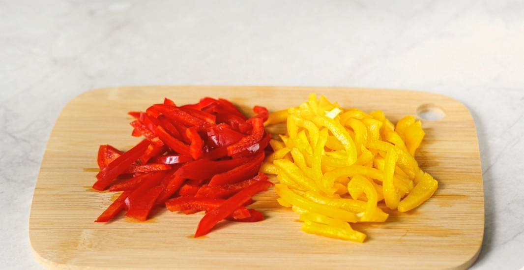 ПП салат с солёными огурцами