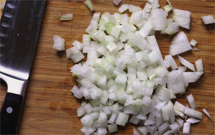 Суп с крапивой и клецками