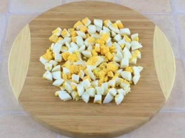 Салат «Грибная поляна» с опятами и корейской морковью