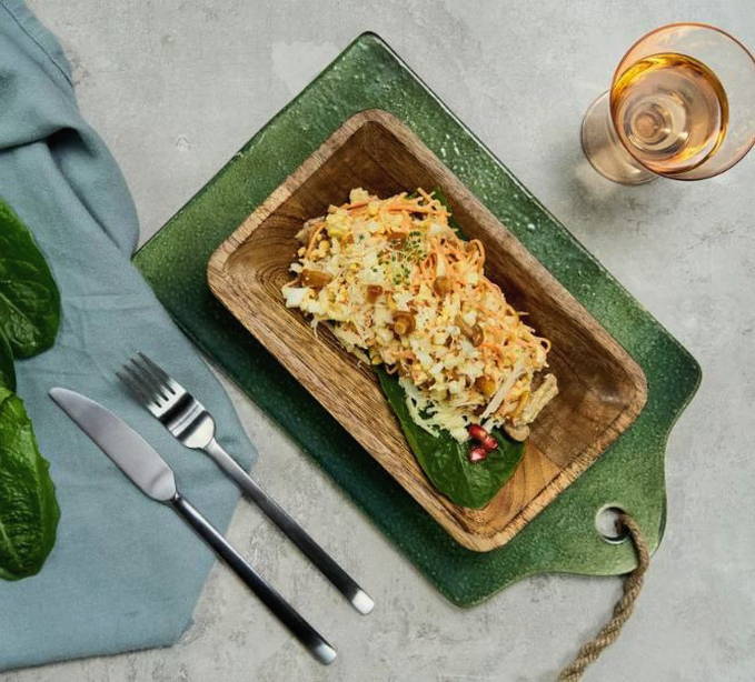 Салат «Грибная поляна» с опятами и корейской морковью