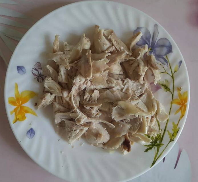 Суп с курицей и пекинской капустой