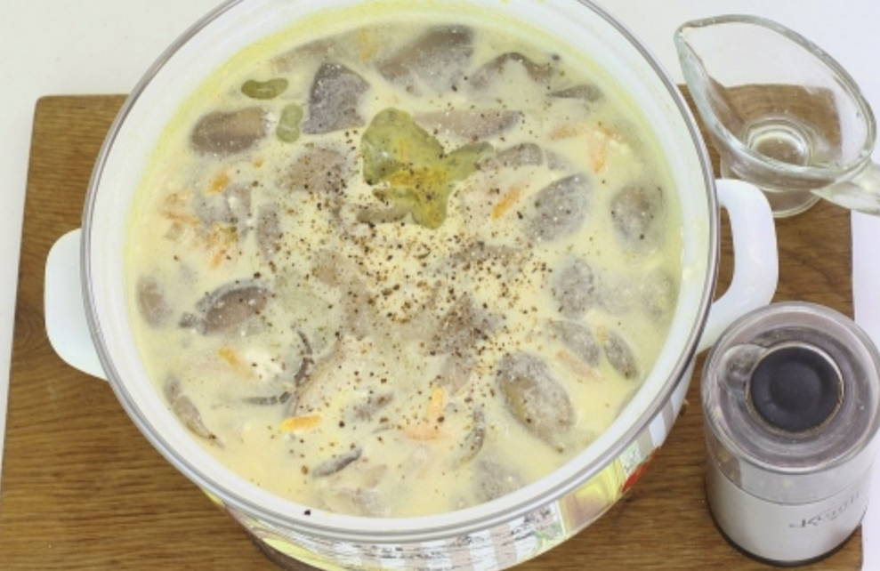 Суп с вешенками и плавленым сыром