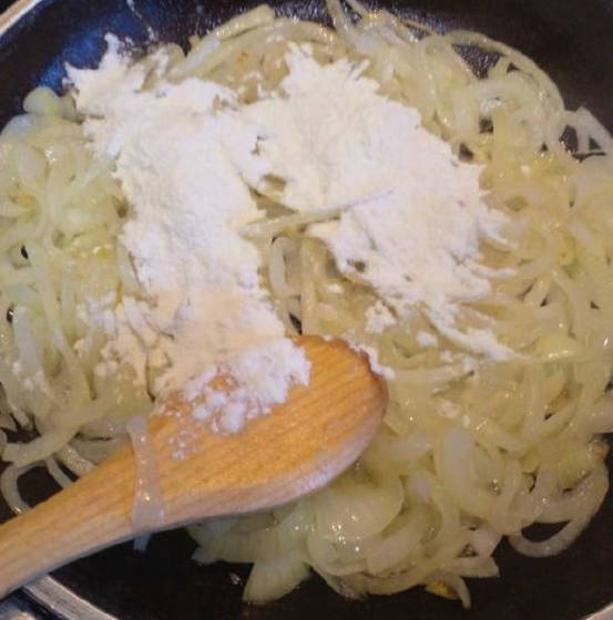 Каннеллони с фаршем на сковороде